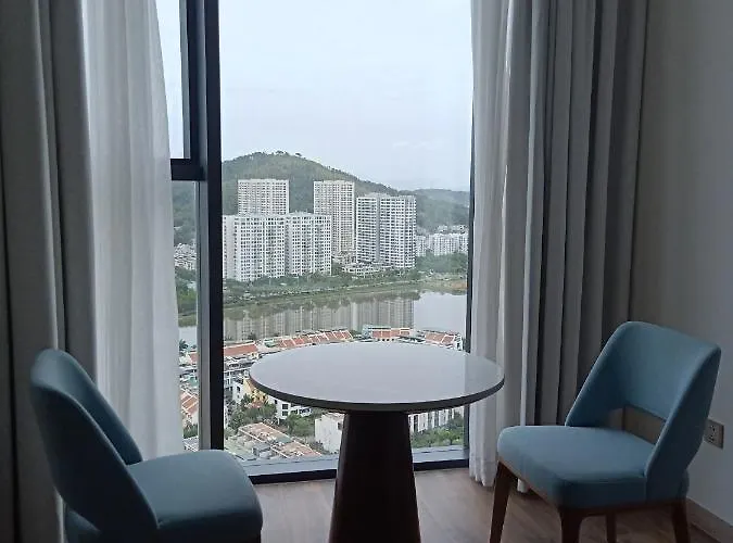Aparthotel Alacarte- Rosabella Nguyen Ha Long